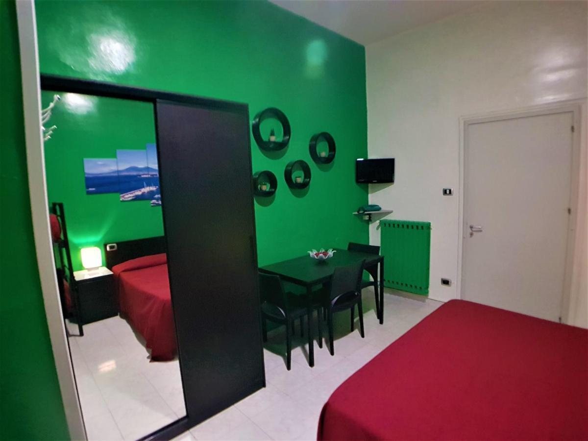 Hotel Ginevra Napoli Bagian luar foto