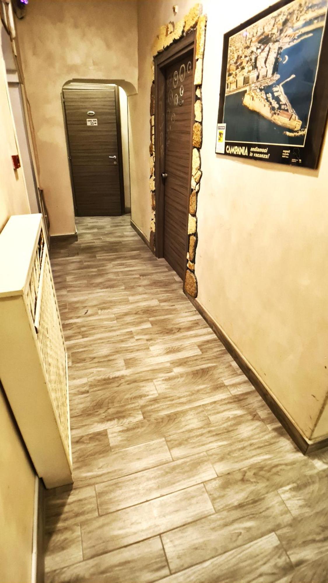 Hotel Ginevra Napoli Bagian luar foto
